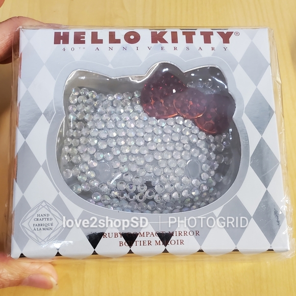 Hello Kitty Ruby Compact Mirror 40th Anniversary - Picture 6 of 8